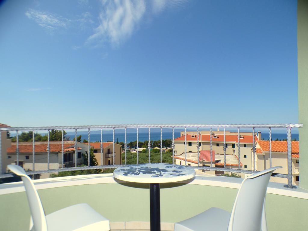 Apartments Hermes ทูแชพี ภายนอก รูปภาพ