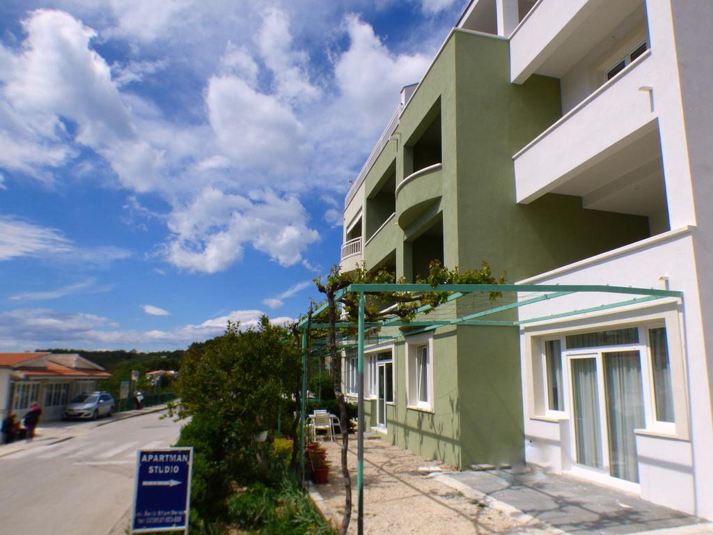 Apartments Hermes ทูแชพี ภายนอก รูปภาพ