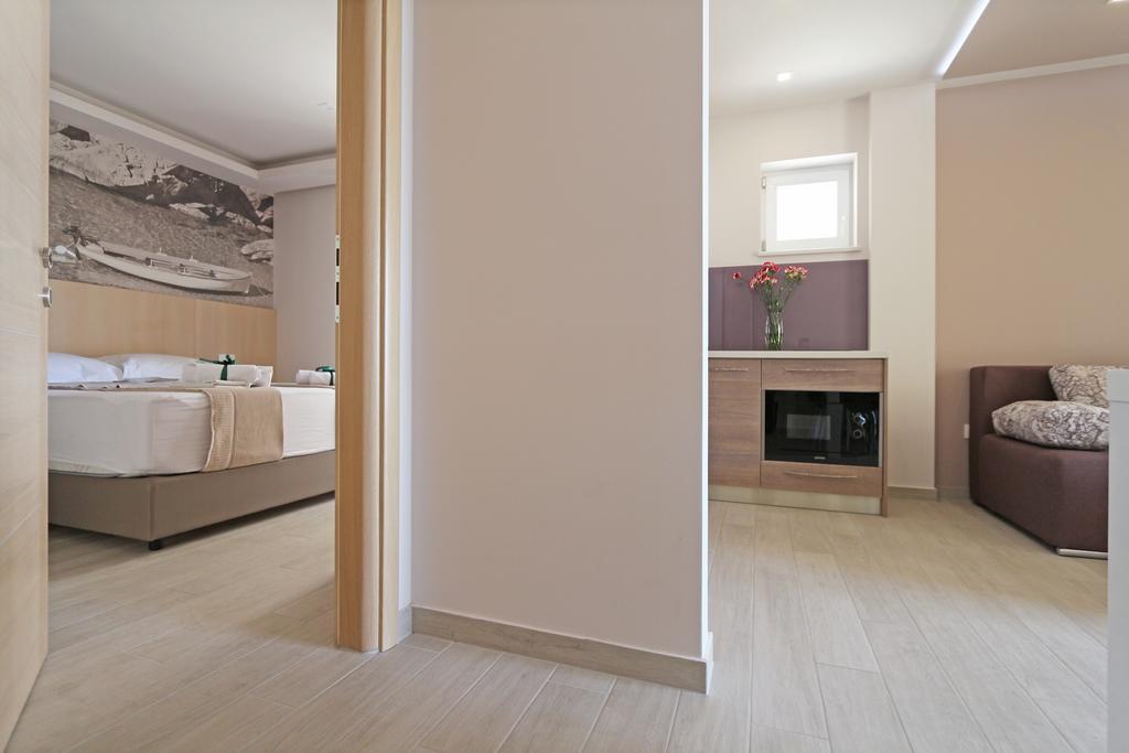 Apartments Hermes ทูแชพี ภายนอก รูปภาพ